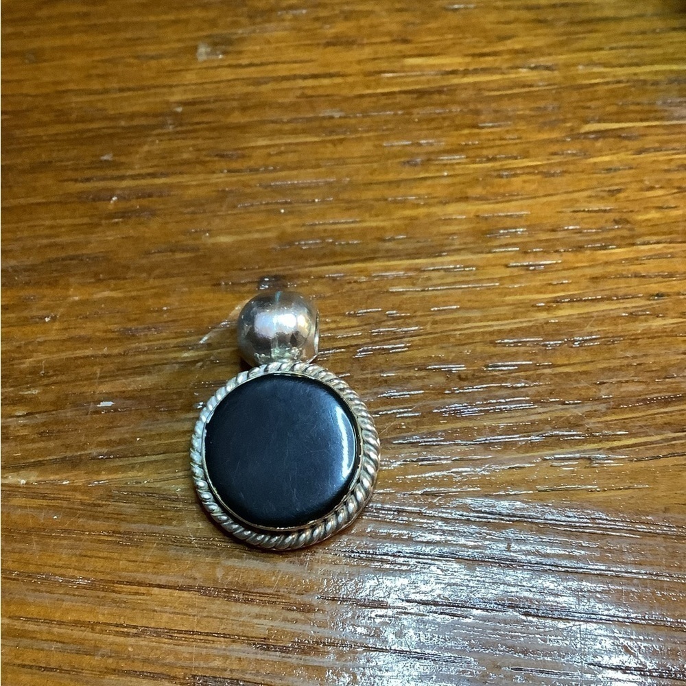 VINTAGE Mexico 925 Sterling‎ Silver & Onyx Pendant
